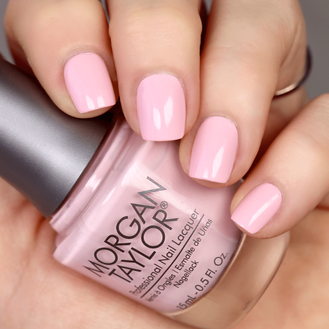 STRIKE A POSIE - Sagema